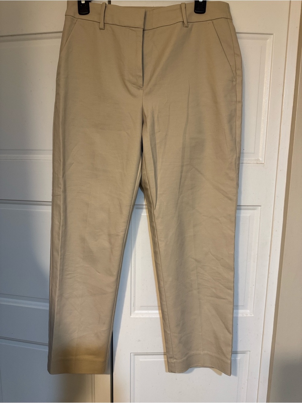LOFT Women’s Khaki/Tan Chinos